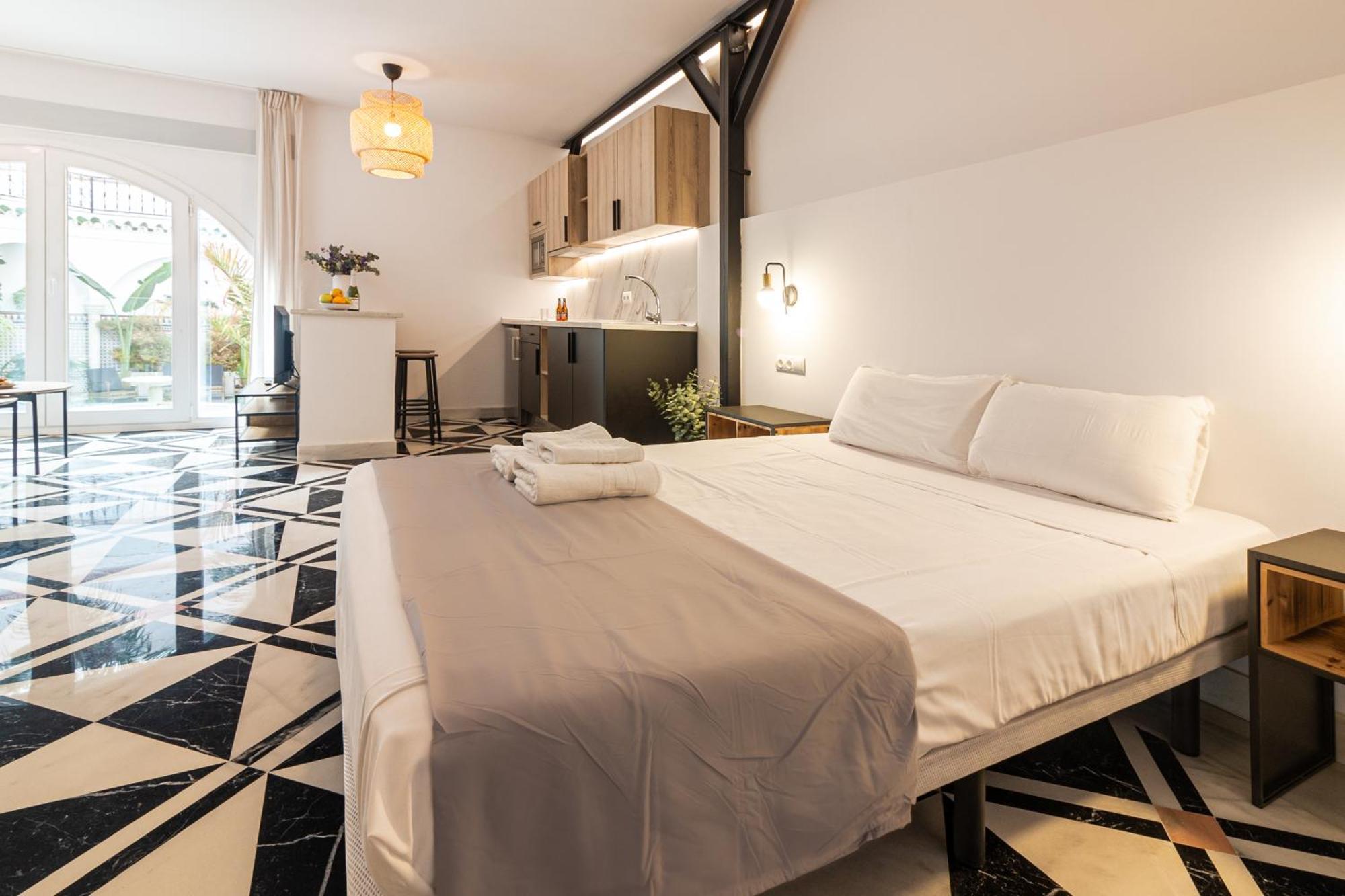 El Patio De La Luna Freshapartments Málaga Eksteriør bilde